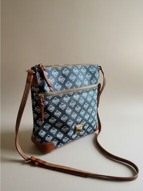 Dooney & Bourke Tampa Bay Rays MLB Crossbody Bag NWOT